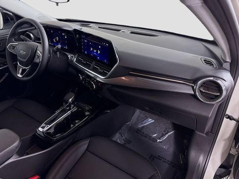 New 2026 Chevrolet Trax ACTIV w/ Driver Confidence Package image 28