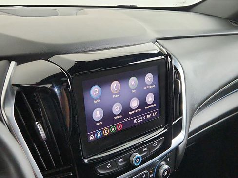 Used 2024 Chevrolet Traverse Premier w/ Redline Edition AWD/4WD image 29