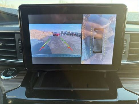 Certified 2022 Ford Explorer Limited image 29