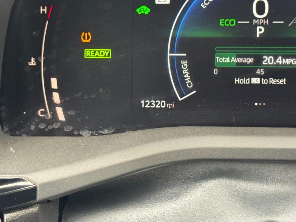 Used 2026 Toyota Camry LE FWD image 29