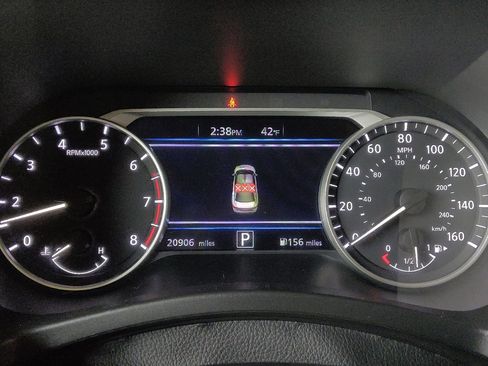 Used 2025 Nissan Sentra SV image 23