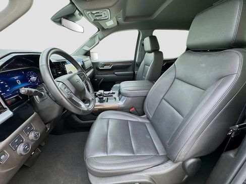 Used 2024 Chevrolet Silverado 1500 RST w/ Convenience Package II AWD/4WD image 13
