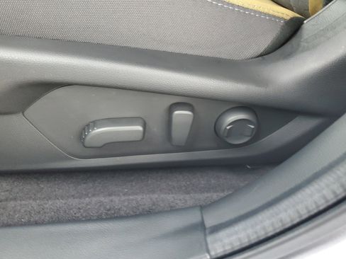 Used 2025 Subaru Crosstrek 2.5i Sport w/ Crosstrek Mirror Package image 32