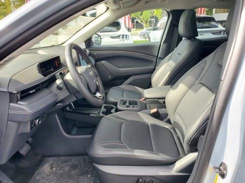 New 2025 Ford Mustang Mach-E Premium w/ Interior Protection Package AWD/4WD image 12