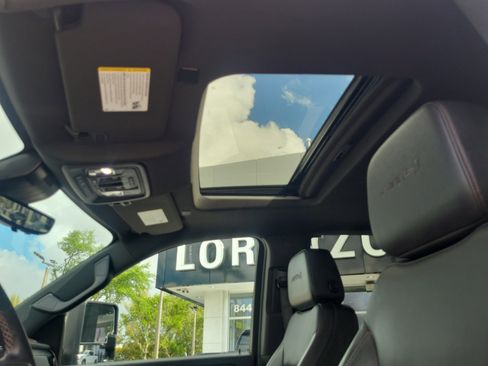 Used 2024 GMC Sierra 3500 AT4 w/ AT4 Premium Plus Package image 11