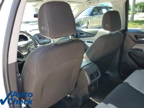 Used 2023 Chevrolet Equinox LS w/ Midnight Edition FWD image 12