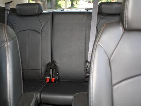 Used 2014 Chevrolet Traverse LT AWD/4WD image 8