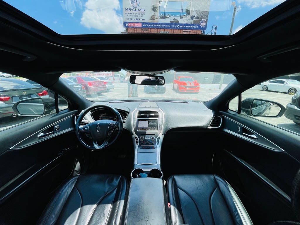 Used 2017 Lincoln MKX Reserve AWD/4WD image 18