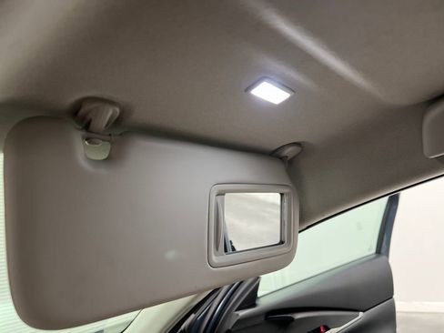 Used 2024 MAZDA CX-30 AWD 2.5 S w/ Preferred Package image 59