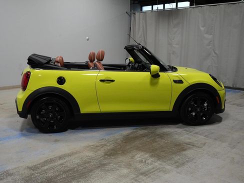 Certified 2023 MINI Cooper S FWD image 19