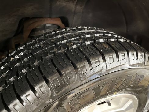 Used 2019 Chevrolet Silverado 1500 LT w/ All Star Edition image 27