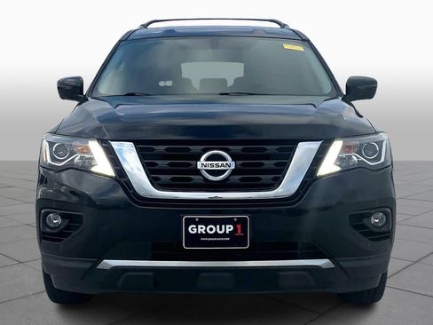 Used 2020 Nissan Pathfinder SL image 3