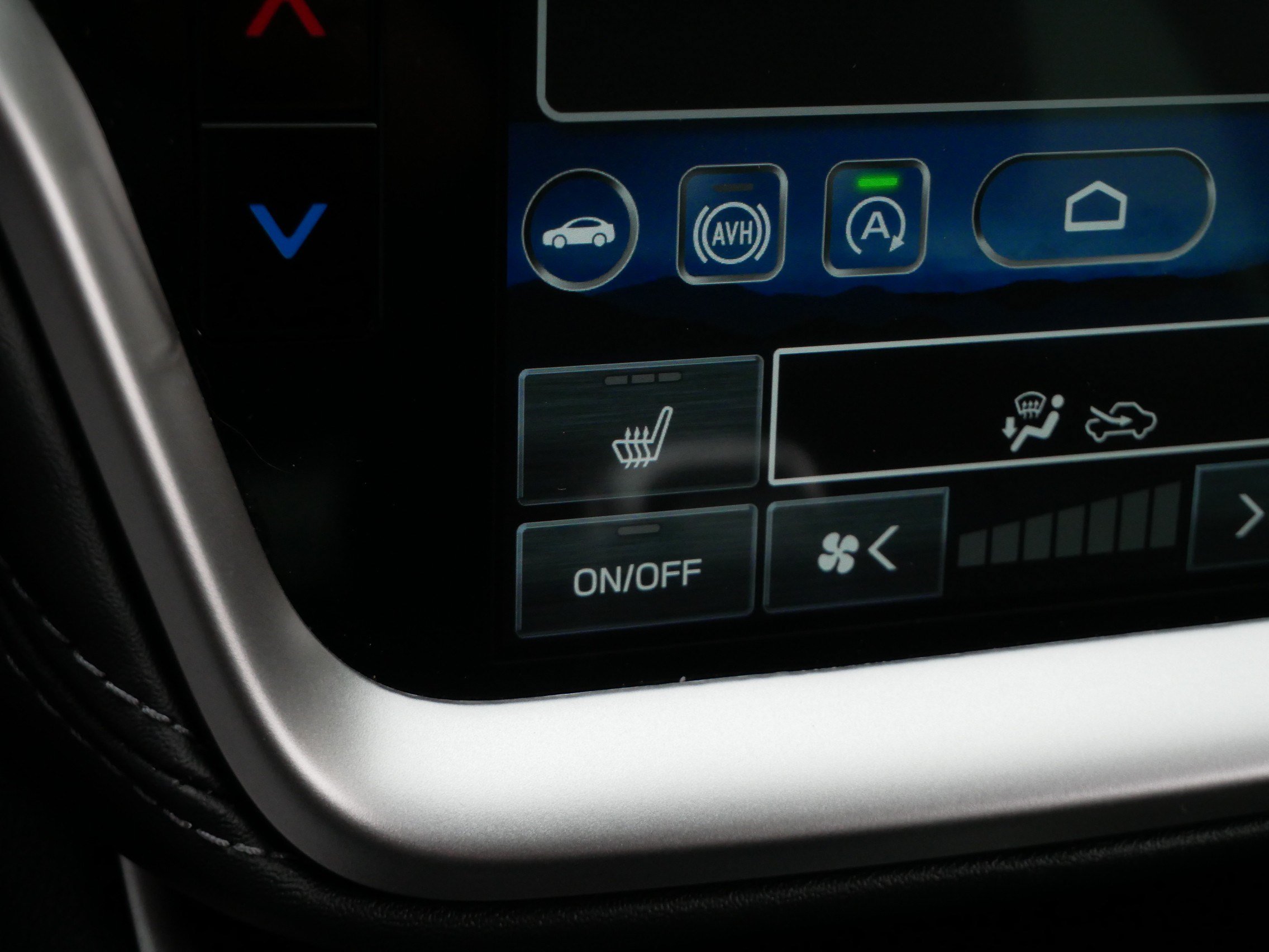 Used 2025 Subaru Outback Premium AWD/4WD image 28