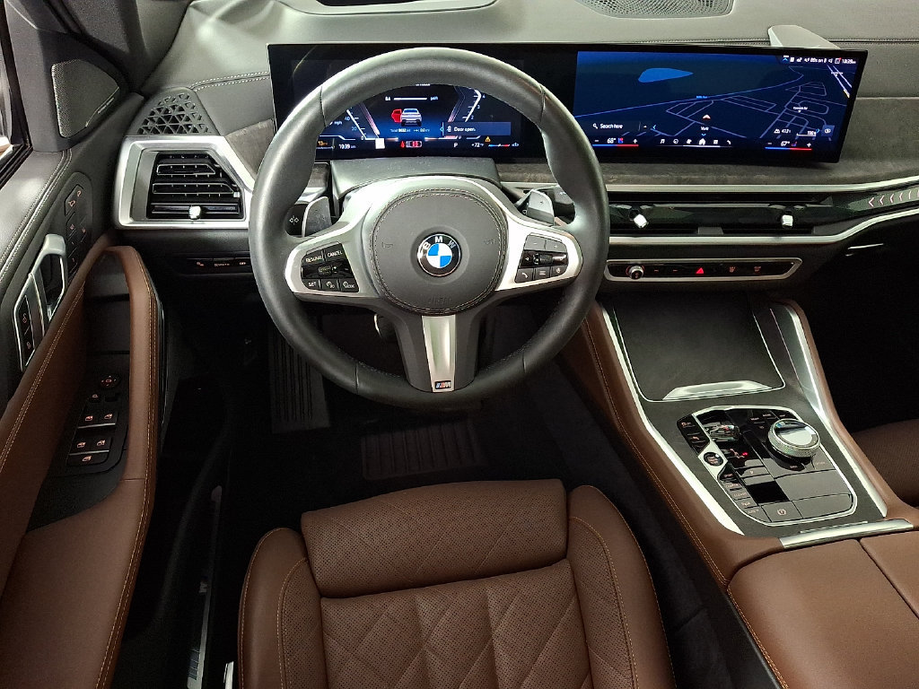 Certified 2025 BMW X6 xDrive40i w/ Executive Package AWD/4WD image 2