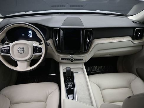 Used 2023 Volvo XC60 B5 Plus w/ Protection Package Premier image 24