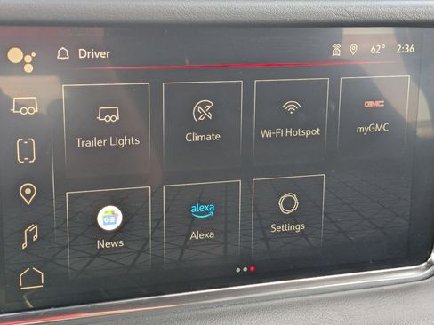 Used 2023 GMC Yukon Denali image 24