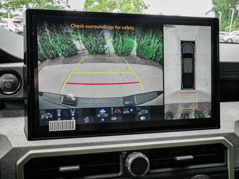 Used 2024 Toyota Tacoma 4x4 Double Cab Hybrid image 24