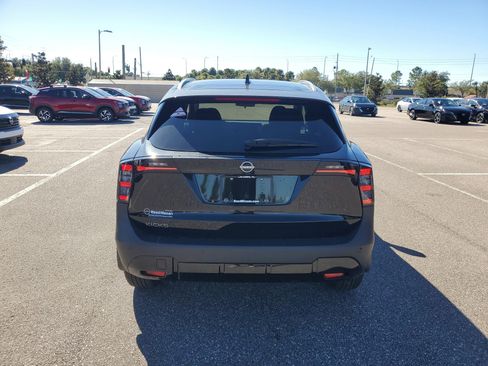 New 2026 Nissan Kicks SV image 5