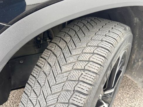 Used 2021 Toyota Highlander XSE image 9