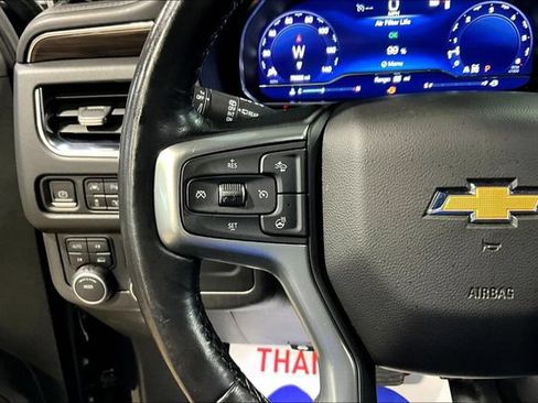 Used 2022 Chevrolet Tahoe LT w/ Luxury Package AWD/4WD image 11