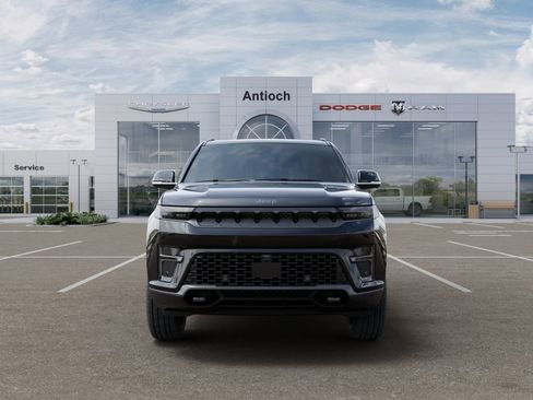 New 2026 Jeep Grand Wagoneer Limited AWD/4WD image 9