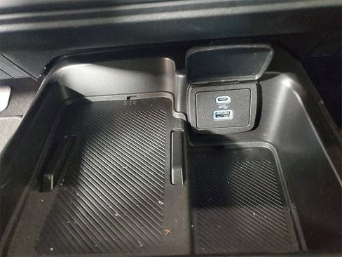 Used 2025 Ford Bronco Outer Banks image 20