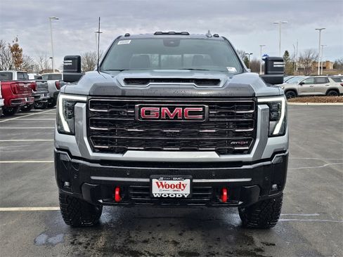 New 2026 GMC Sierra 2500 AT4X image 3