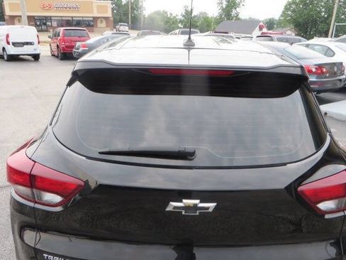 Used 2022 Chevrolet TrailBlazer LS FWD image 40