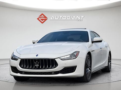 Used 2019 Maserati Ghibli S Q4 AWD/4WD image 15