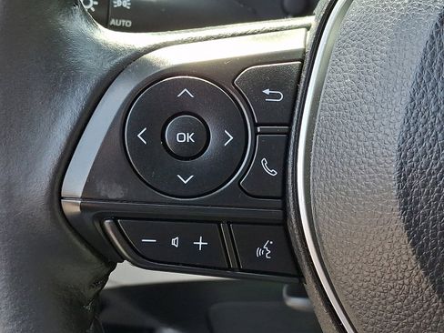 Used 2023 Toyota Corolla Cross LE image 21