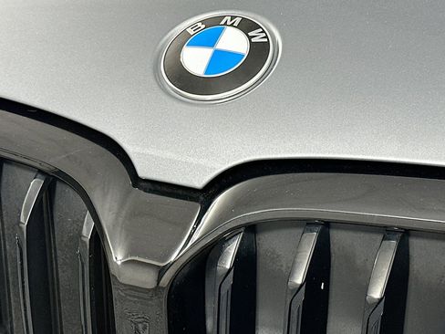 Used 2023 BMW 540i 540i w/ M Sport Package image 15