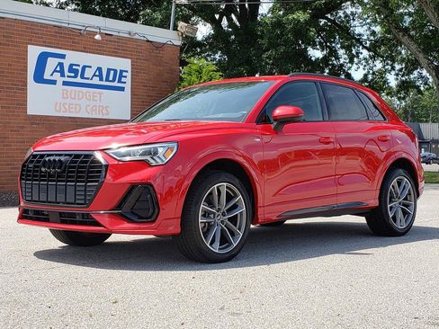 Used 2022 Audi Q3 2.0T Premium Plus AWD/4WD image 1