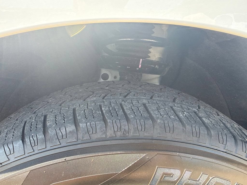 Used 2024 Chevrolet Equinox LT AWD/4WD image 37