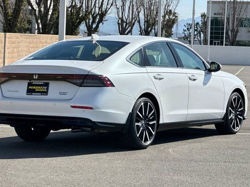 New 2026 Honda Accord Touring image 4