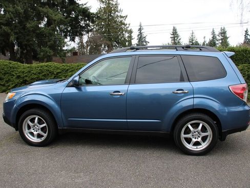 Used 2009 Subaru Forester 2.5XT Limited w/ Popular Equipment Group 1A image 13