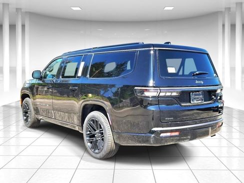 New 2026 Jeep Grand Wagoneer L Limited AWD/4WD image 5