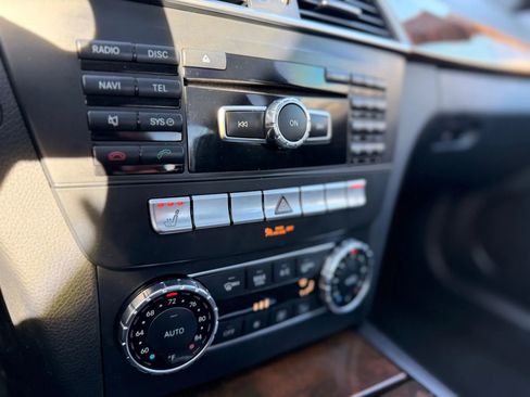 Used 2014 Mercedes-Benz C 300 4MATIC Sedan image 32