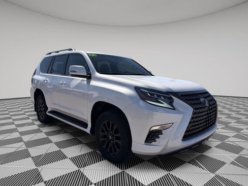 Used 2022 Lexus GX 460 w/ Black Line Special Edition image 3