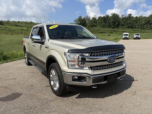 Used 2018 Ford F150 Lariat w/ Equipment Group 502A Luxury AWD/4WD image 7