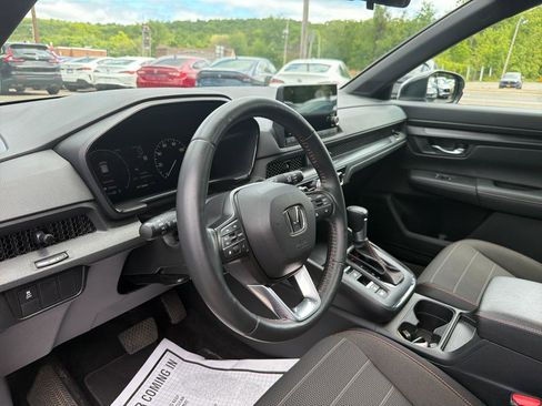 Used 2024 Honda CR-V Sport image 18