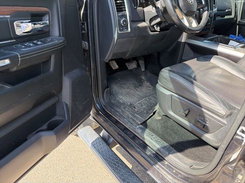 Used 2014 RAM 2500 Laramie AWD/4WD image 18