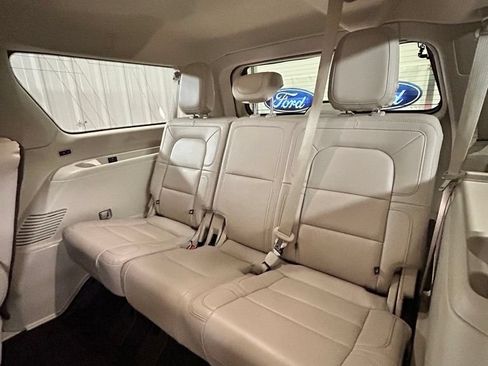 Used 2021 Lincoln Navigator L Reserve AWD/4WD image 20