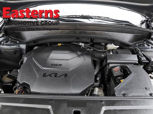 Used 2022 Kia Telluride LX image 7