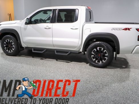 Used 2023 Nissan Frontier PRO-4X w/ Pro Convenience Package AWD/4WD image 10