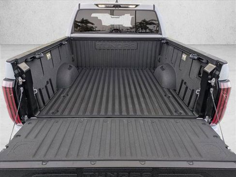 Used 2022 Toyota Tundra Limited image 8