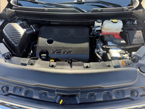 Used 2021 Buick Enclave Avenir w/ Avenir Technology Package image 30