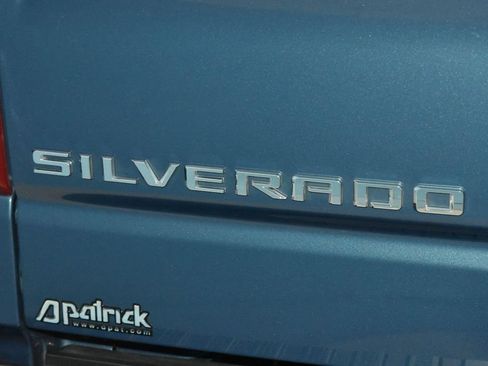 Used 2024 Chevrolet Silverado 1500 LTZ w/ LTZ Premium Package AWD/4WD image 31