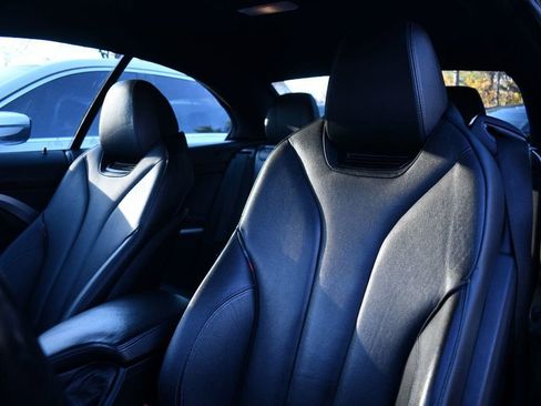 Used 2014 BMW 435i Convertible image 17