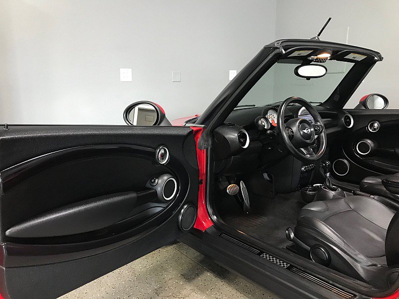 Used 2014 MINI Cooper S FWD image 17