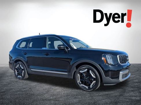Certified 2024 Kia Telluride EX w/ EX Captain's Chair Package image 1